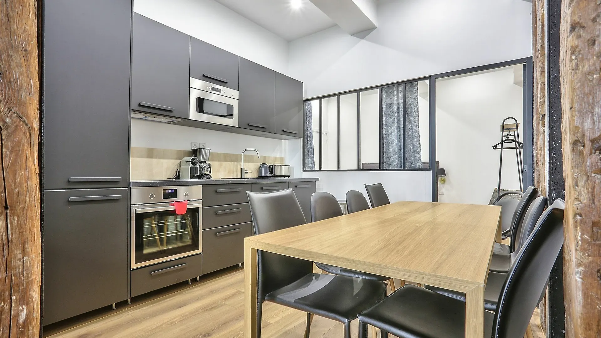 Apartment 67 - Amazing Flat In