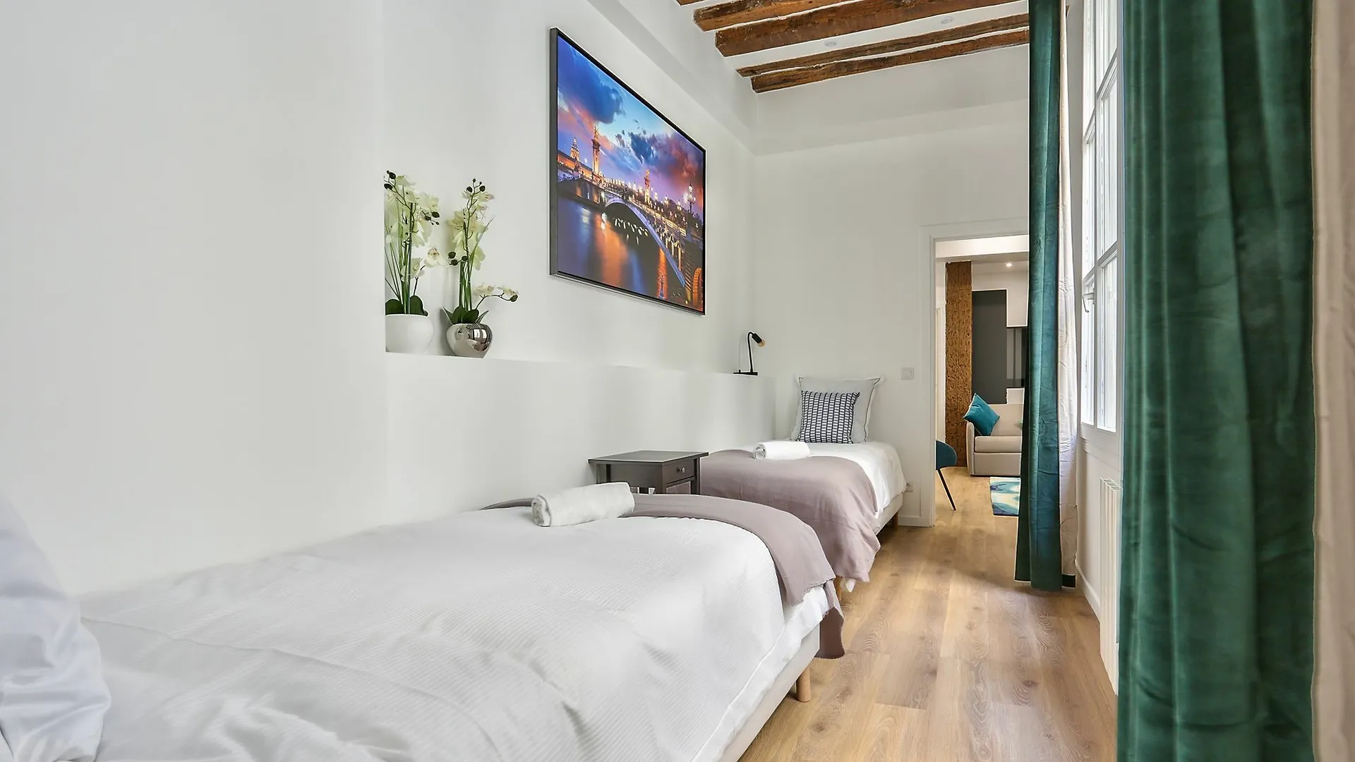 67 - Amazing Flat In *